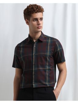 Mufti - Men Maroon Checks Slim Fit Shirt