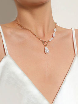 Yellow Chimes - Woman White & Gold-Plated Pearl Beaded Link Chain Necklace