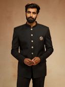 Black color option, Sold out, Currently selected