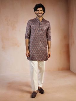 Vastramay - Men Navy Blue Silk Blend Straight Kurta and Pant
