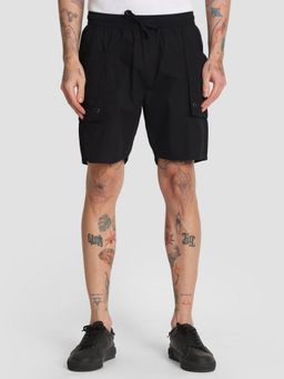 Bene Kleed - Men Solid Black Mid-Rise Elasticated Regular Fit Cargo Shorts