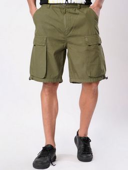 Bene Kleed - Men Olive Relaxed Fit Cotton Cargo Shorts