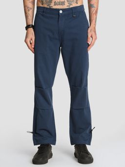 Bene Kleed - Men Blue Mid Rise Solid Relaxed Fit Pleated Casual Pant
