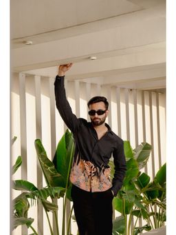 DRAGIT - Men Black Linen Graphic Shirt