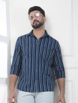 CRIMSOUNE CLUB - Men Navy Blue Cotton Stripes Shirt
