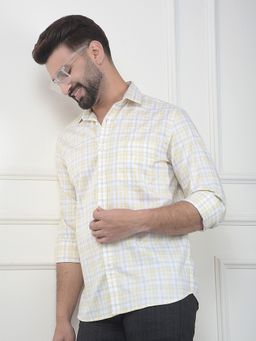 CRIMSOUNE CLUB - Men Yellow Cotton Checks Shirt