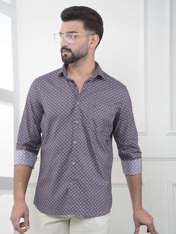 CRIMSOUNE CLUB - Men Purple Cotton Geometric Shirt