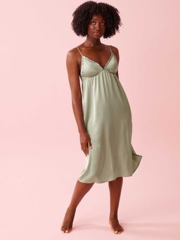 La Vie En Rose - Long Satin Nightdress Green