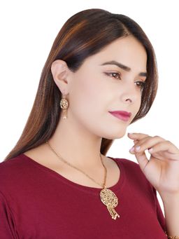 Estele - Gold Plated Macrame Patterned Circle Designer Necklace Set for Women