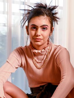 Odette - 3 Piece Gorgeous Necklace Set- Gold (Set of 3)