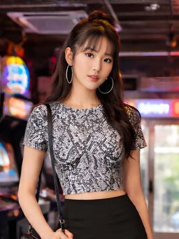 Don’t be basic - Grey Polyester Animal Print Top
