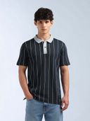 Navy Blue color option, Currently selected