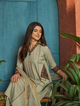 Stylum - Women's Beige Solid Rayon Straight Kurta With Palazzo & Dupatta