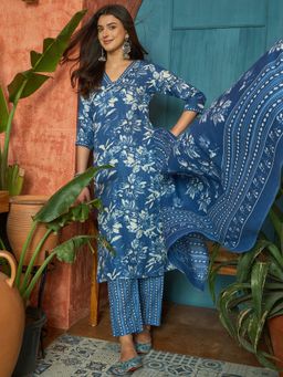 Stylum - Women's Blue Floral Printed Cotton Blend Straight Kurta With Pant & Dupatta