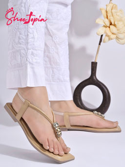 Shoetopia - Embellishment Gemstones Jewels Detailed Beige Flat Sandals