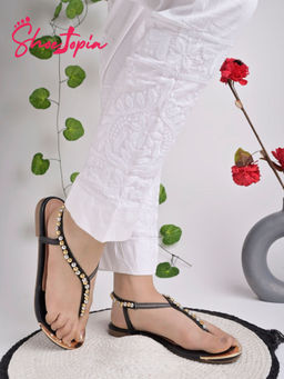 Shoetopia - Smart Classy Black Flat Sandals