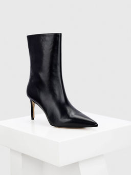 Oroh - Cristina Black Casual Boots