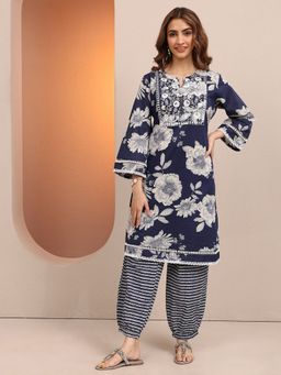 Libas - Cotton Blend Floral Kurta With Salwar