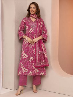Libas - Pink Cotton Blend Floral Kurta With Pant & Dupatta