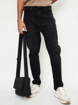 max - Men Black Straight Fit Jeans