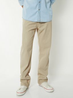 max - Men Beige Solid Straight Fit Jeans
