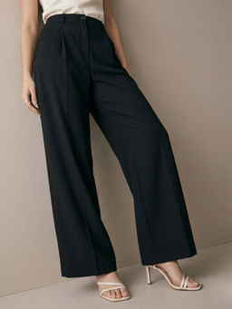 Outzidr - Black Regular Trouser