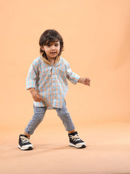 Avokiddos - Blue Hooded Long Sleeved Shirt