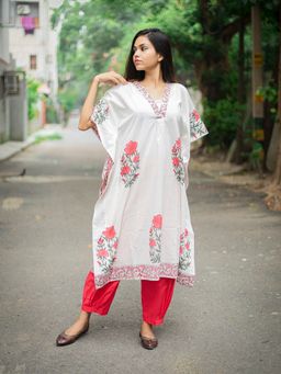 Laado - Hand Block Printed Red Boota White Kaftan Kurta