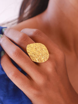 Pipa Bella by Nykaa Fashion - Statement Gold Toned Textured Ring