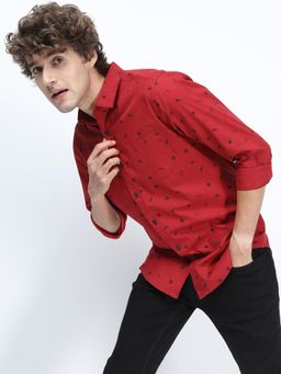 HIGHLANDER - Men Red Cotton Printed Slim Fit Shirt