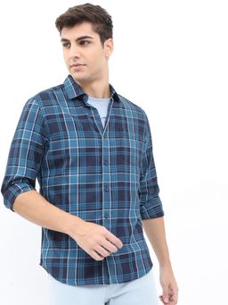 HIGHLANDER - Men Navy Blue Cotton Blend Checks Slim Fit Shirt