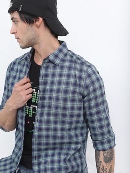 HIGHLANDER - Men Green Cotton Blend Checks Slim Fit Shirt