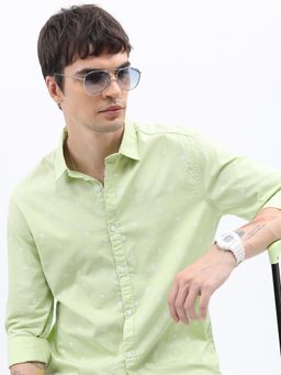 HIGHLANDER - Men Green Cotton Printed Slim Fit Shirt