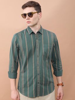 HIGHLANDER - Men Green Cotton Stripes Slim Fit Shirt