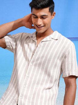 HIGHLANDER - Men Multi-Color Cotton Stripes Relaxed Fit Shirt