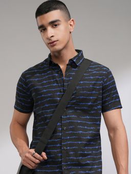 HIGHLANDER - Men Black Cotton Printed Slim Fit Shirt
