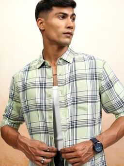 HIGHLANDER - Men Green Cotton Checks Regular Fit Shirt