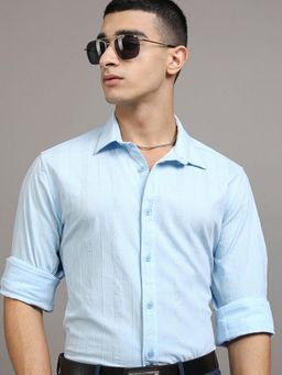 HIGHLANDER - Men Blue Polyester Blend Textured Slim Fit Shirt