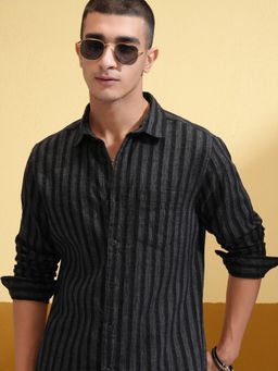 HIGHLANDER - Men Black Cotton Blend Stripes Slim Fit Shirt