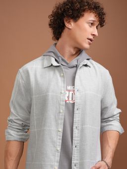 HIGHLANDER - Men Grey Cotton Blend Checks Relaxed Fit Shirt