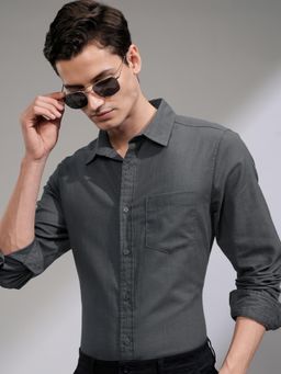 HIGHLANDER - Men Grey Cotton Solid Slim Fit Shirt