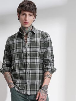 HIGHLANDER - Men Green Cotton Blend Checks Slim Fit Shirt