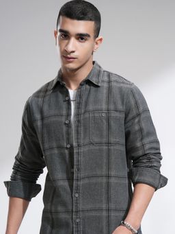 HIGHLANDER - Men Grey Polyester Blend Checks Slim Fit Shirt
