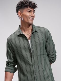 HIGHLANDER - Men Green Polyester Blend Stripes Relaxed Fit Shirt