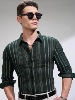 HIGHLANDER - Men Green Polyester Blend Stripes Slim Fit Shirt