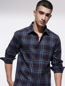 HIGHLANDER - Men Maroon Cotton Blend Checks Slim Fit Shirt