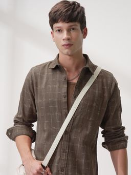 HIGHLANDER - Men Tan Cotton Blend Checks Slim Fit Shirt