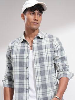 HIGHLANDER - Men Grey Cotton Blend Checks Slim Fit Shirt