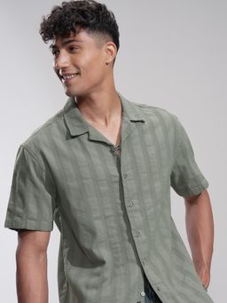 HIGHLANDER - Men Olive Cotton Stripes Relaxed Fit Shirt