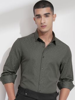 HIGHLANDER - Men Green Cotton Blend Solid Slim Fit Shirt